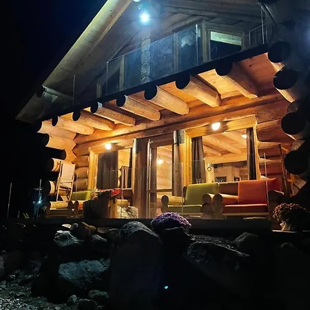 Eco Art Of Living - еко къщи изкуството да живееш Casa vacanze Pamporovo